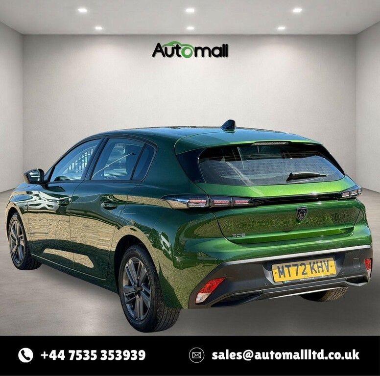 Peugeot 308 1.2 Puretech Active Premium Eat Euro 6 Ss MT72KHV Green #3