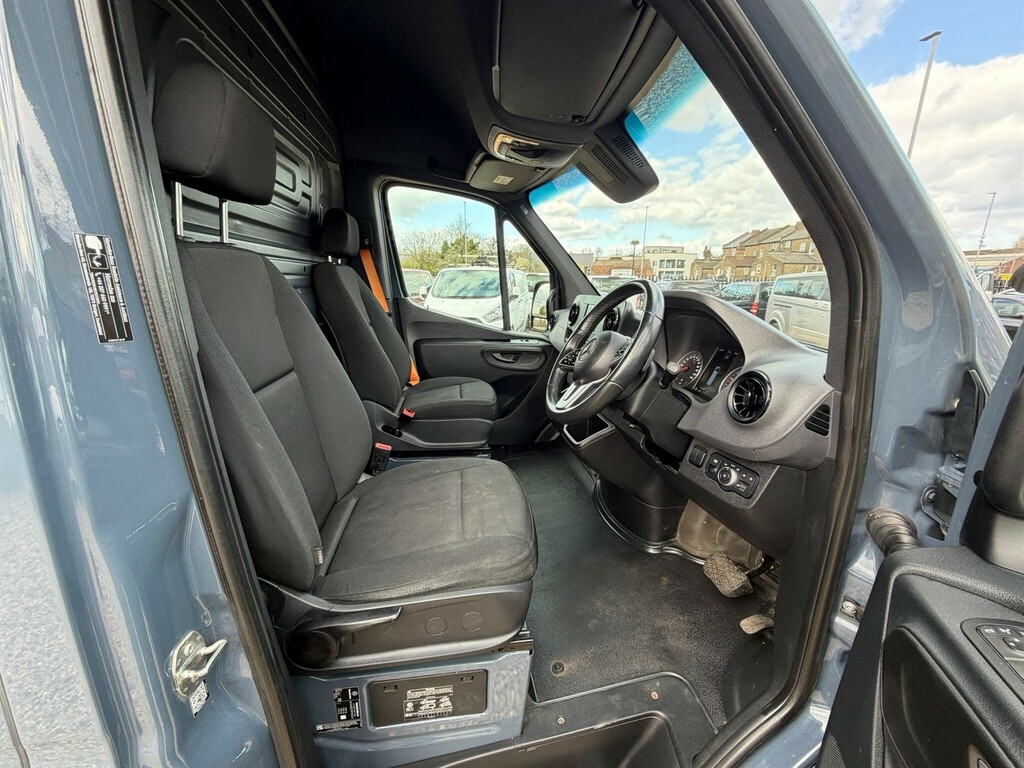 Mercedes-Benz Sprinter 2.0 315 Cdi Premium Panel Van G-tronic KN73YYJ Grey #4