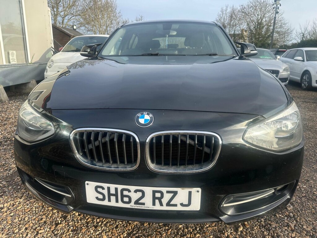 BMW 1 Series 1.6 116I Sport Euro 5 Ss SH62RZJ Black #2