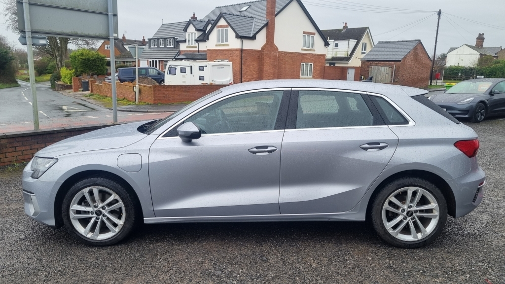 Audi A3 1.4 Sportback Tfsi E Sport LO24EFX Silver #4