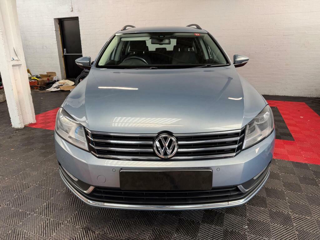 Volkswagen Passat 2.0 Tdi Bluemotion Tech Highline Euro 5 S S Grey #2