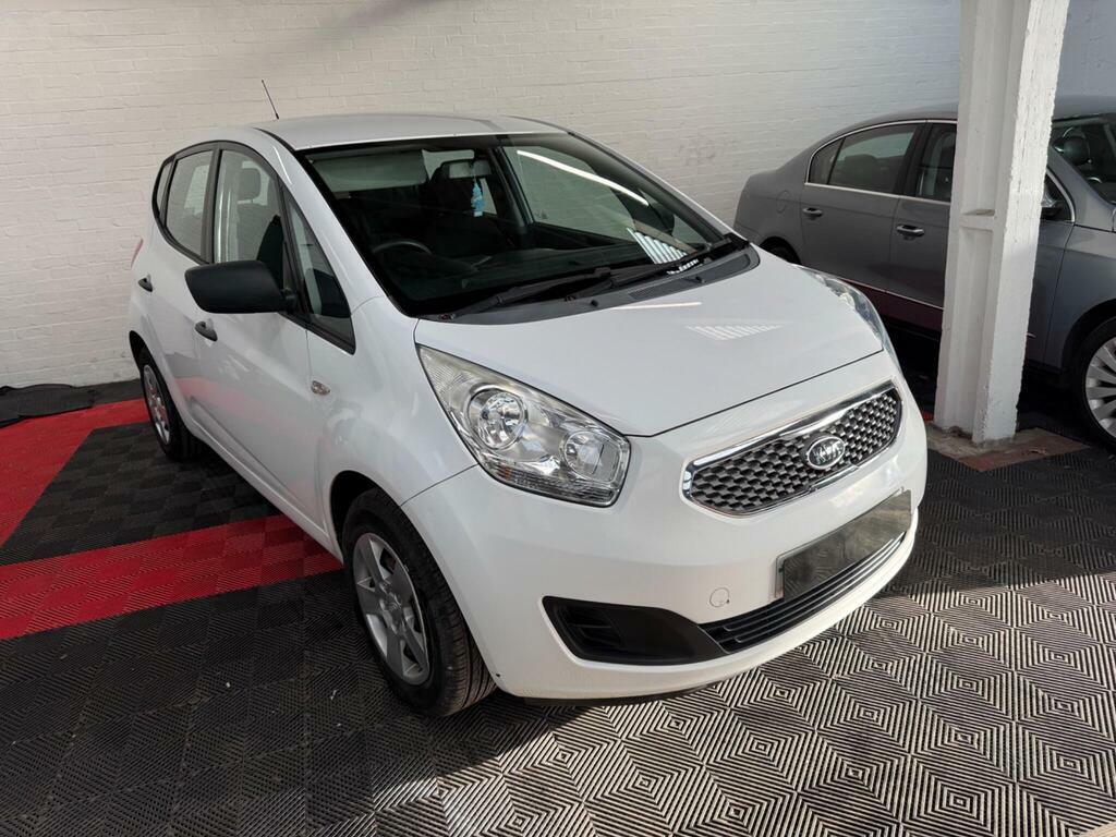 Kia Venga 1.4 Crdi Ecodynamics 1 Euro 5 S S White