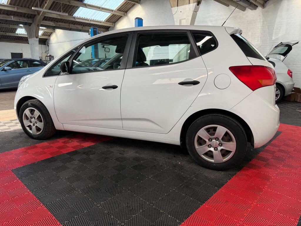 Kia Venga 1.4 Crdi Ecodynamics 1 Euro 5 S S  White #5