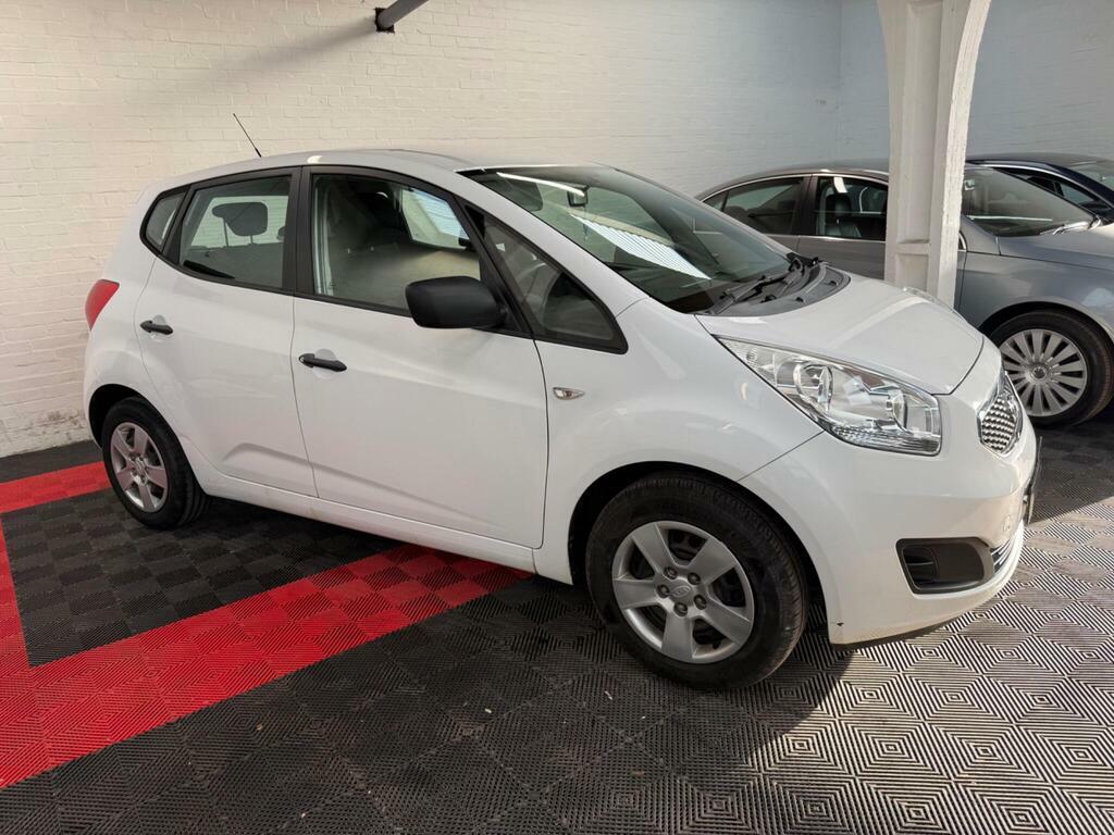 Kia Venga 1.4 Crdi Ecodynamics 1 Euro 5 S S  White #3