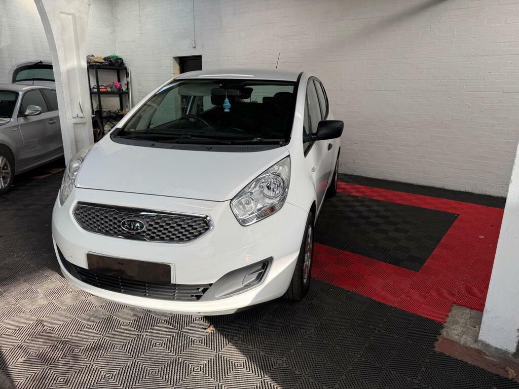 Kia Venga 1.4 Crdi Ecodynamics 1 Euro 5 S S  White #4