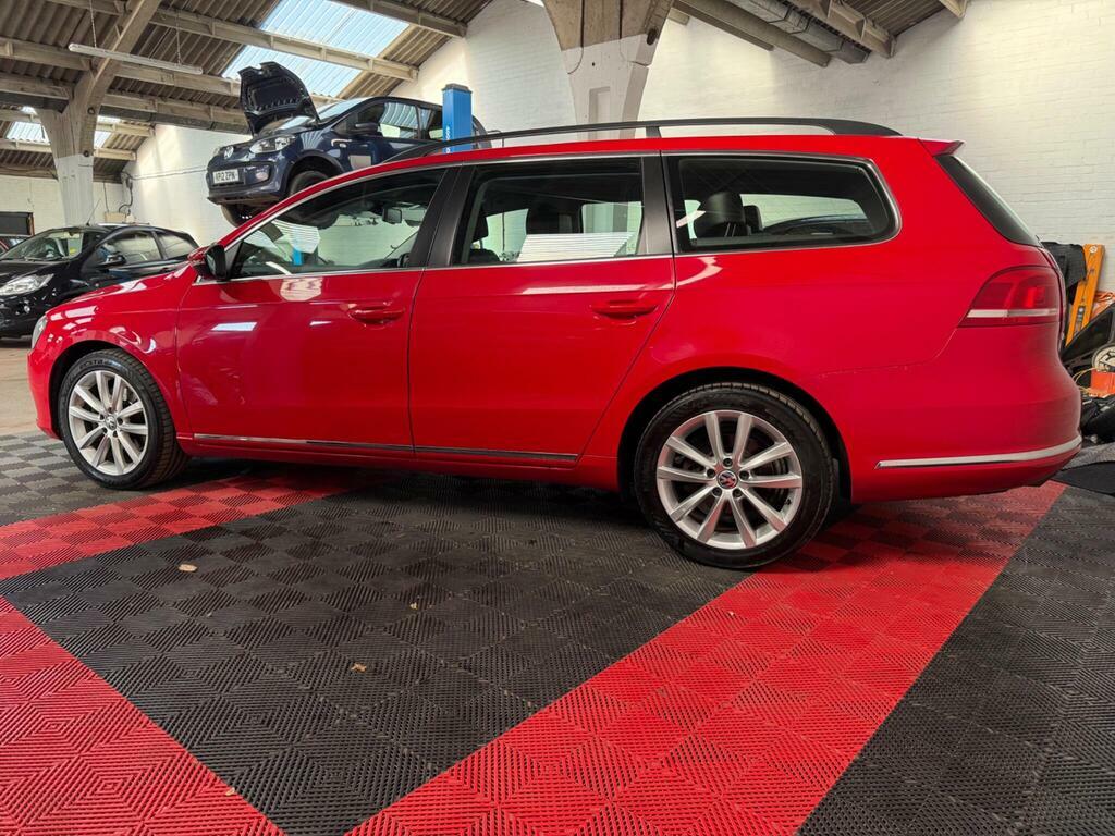 Volkswagen Passat 2.0 Tdi Bluemotion Tech Executive Euro 5 S S Red #5