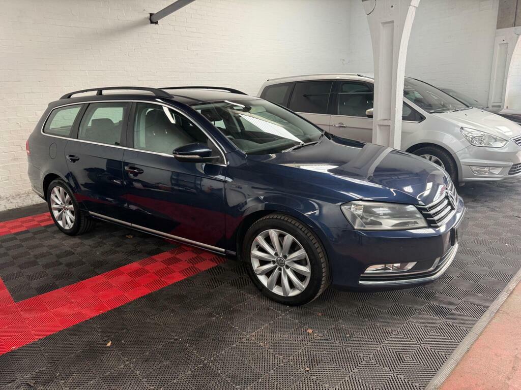 Volkswagen Passat 2.0 Tdi Bluemotion Tech Highline Euro 5 S S Blue #4