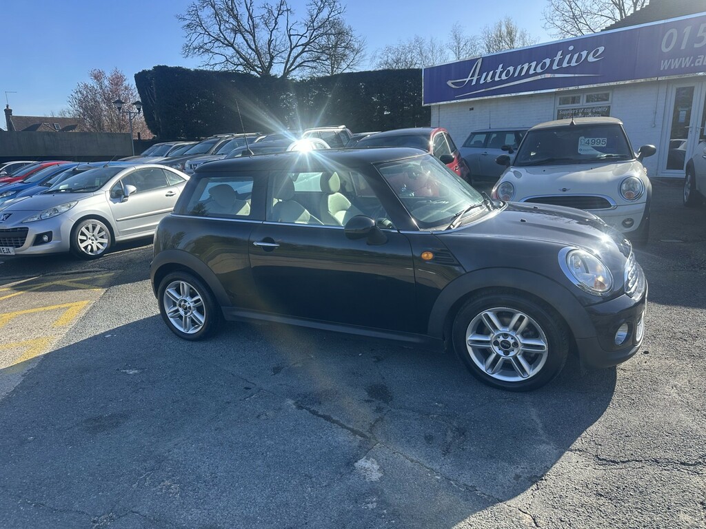 Mini Hatch Hatchback 1.6 Cooper D Hatch 2012 AK62WBE Black #5