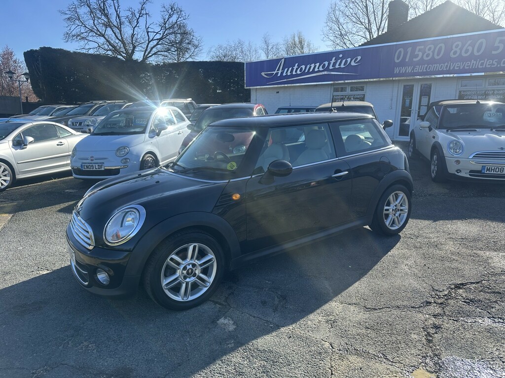 Mini Hatch Hatchback 1.6 Cooper D Hatch 2012 AK62WBE Black #3