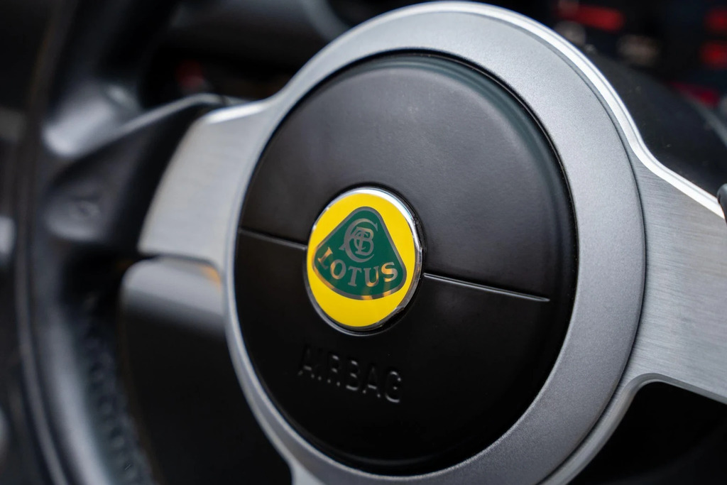 Lotus Elise Elise Black #24