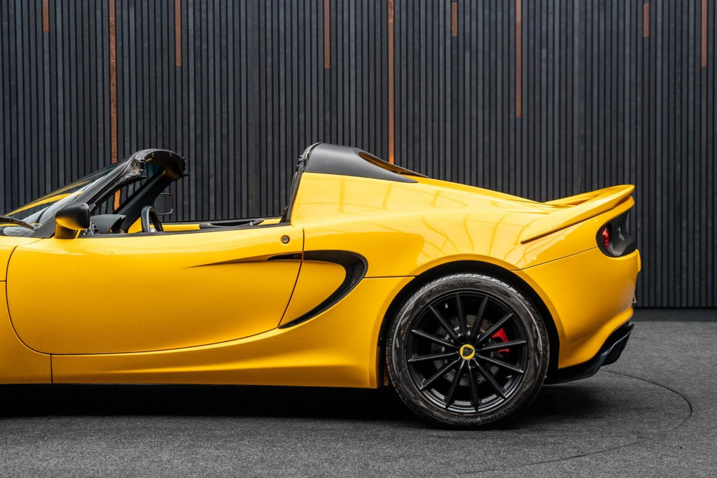 Lotus Elise Elise Black #19