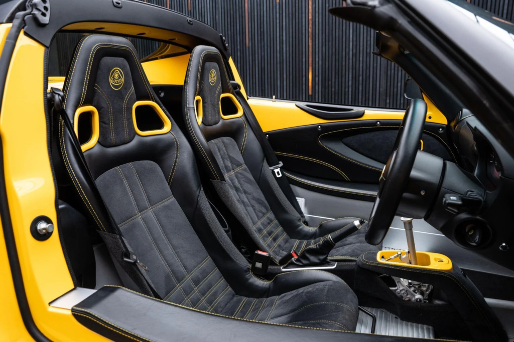 Lotus Elise Elise Black #2