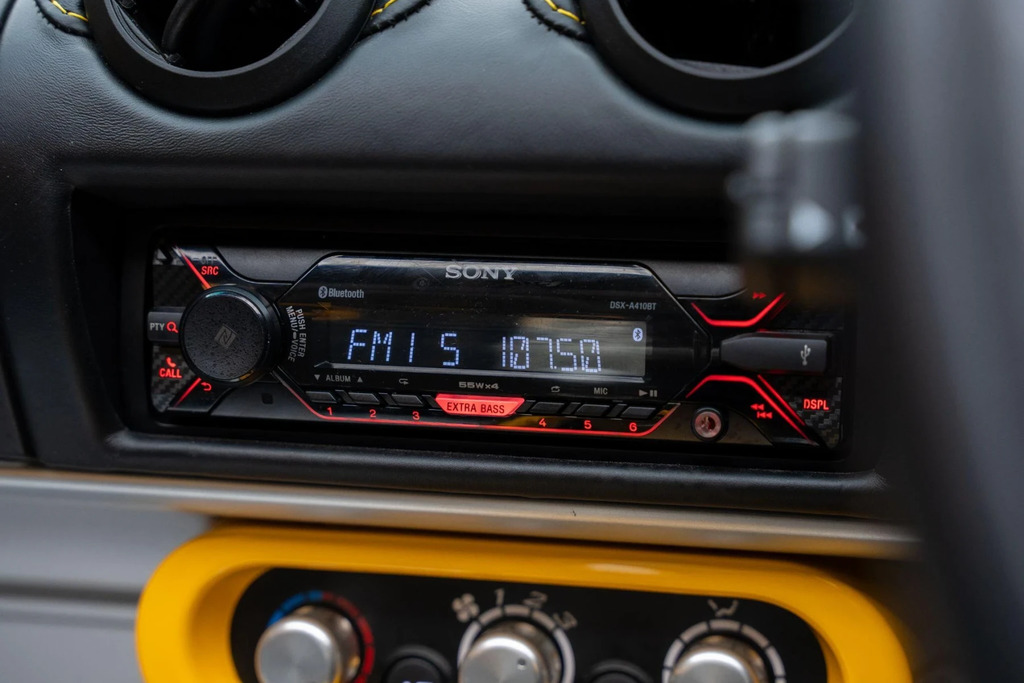 Lotus Elise Elise Black #22