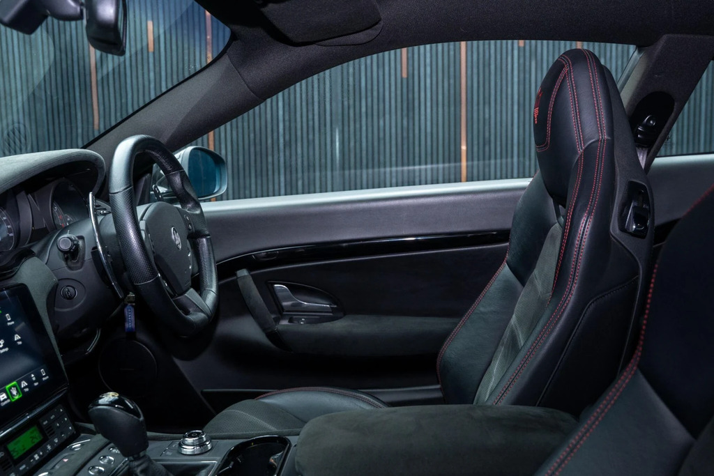 Maserati GranTurismo V8 Sport Mc Shift Blue #38