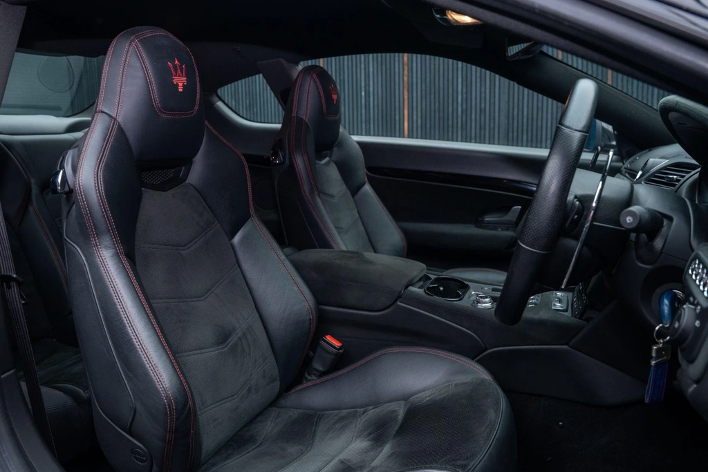 Maserati GranTurismo V8 Sport Mc Shift Blue #2