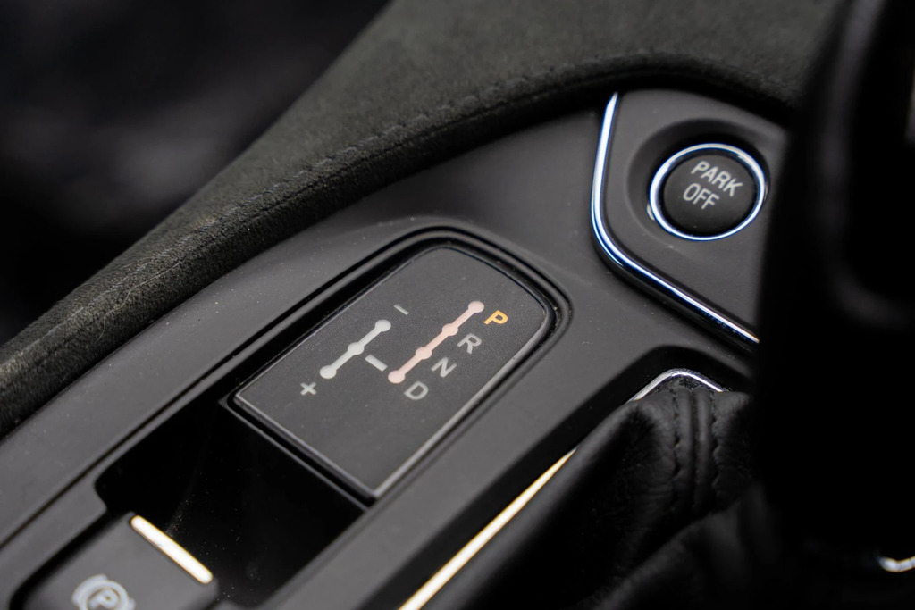 Maserati GranTurismo V8 Sport Mc Shift Blue #32