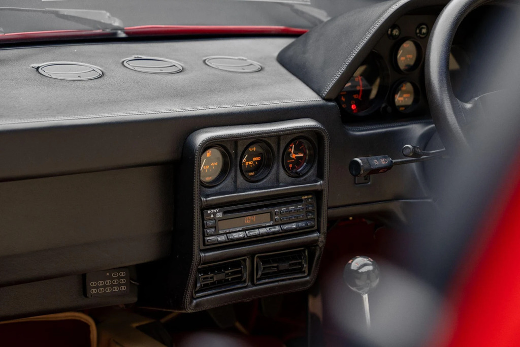 Ferrari 328 Gts  #40