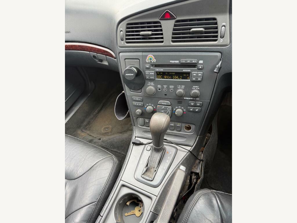 Volvo V70 2.4 Se Silver #11