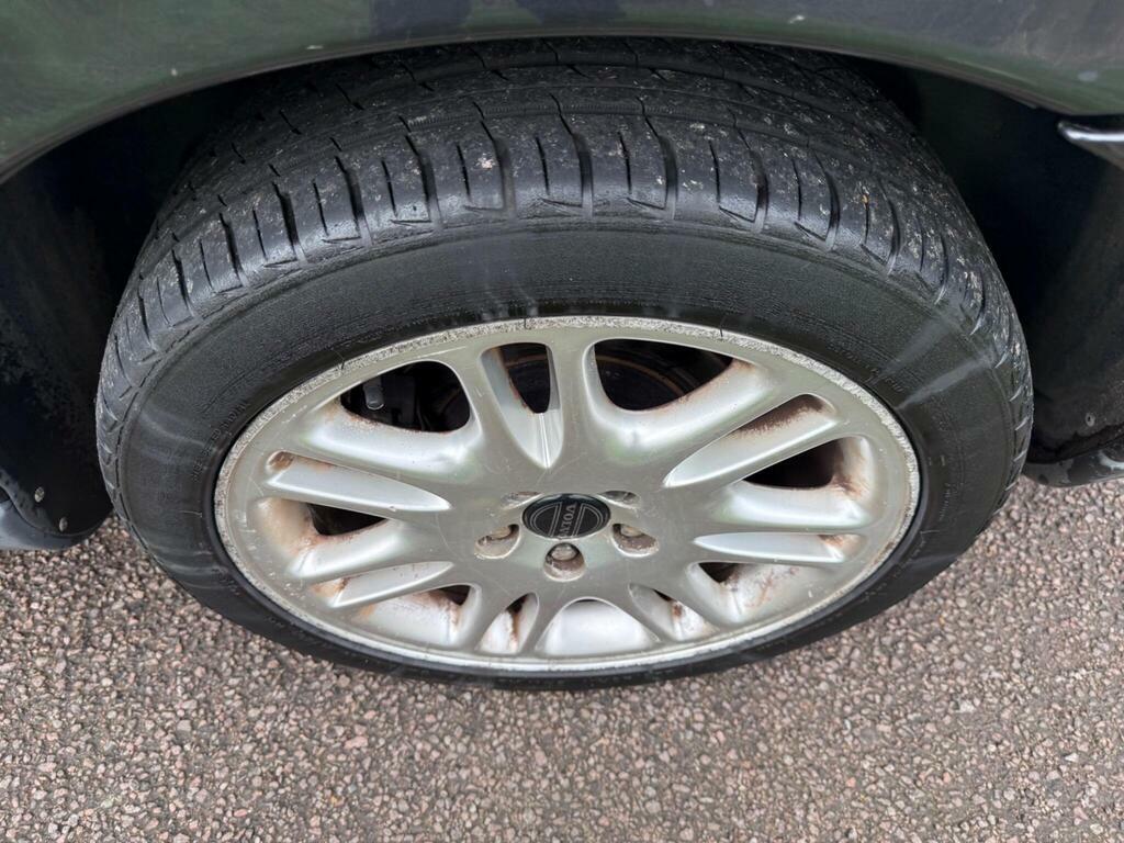 Volvo V70 2.4 Se Silver #17