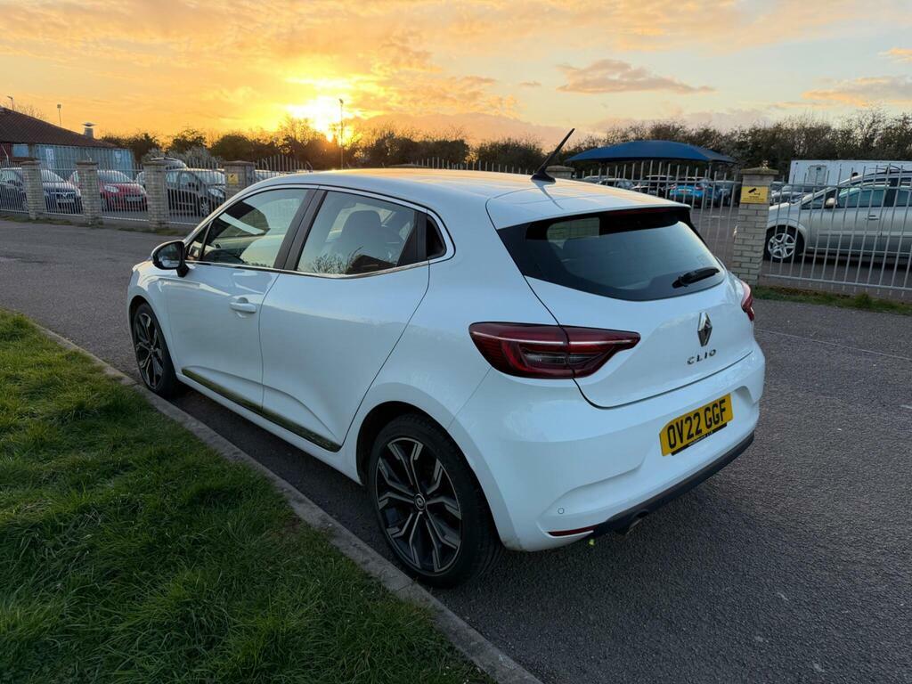 Renault Clio 1.0 Tce Se Edition Euro 6 S S OV22GGF White #4