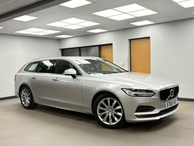 Volvo V90 2.0 T4 Momentum Plus Estate Euro 6 ST69VDX Silver #2