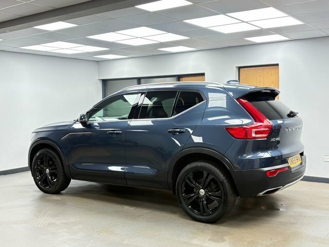 Volvo XC40 2.0 D3 Inscription Pro Suv Euro KM69BMV Blue #5