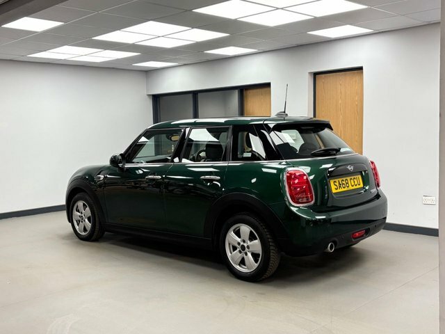 Mini Hatch 1.5 Cooper Hatchback Steptronic Euro 6 SA68CCU Green #6