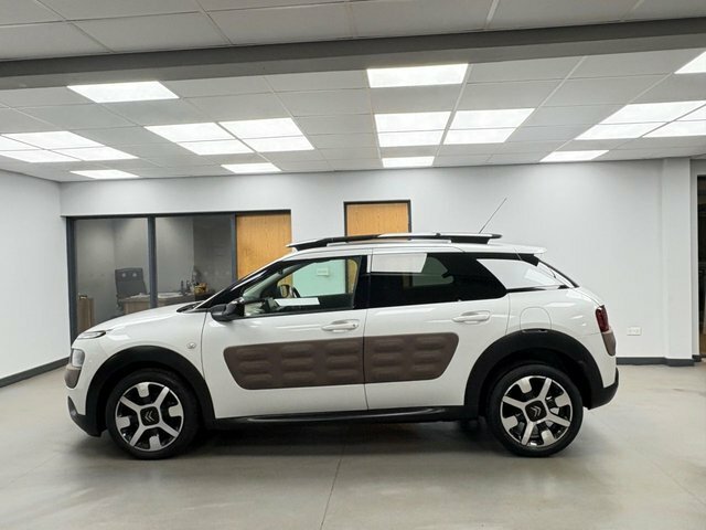 Citroen C4 Cactus 1.6 Bluehdi Flair Hatchback Euro KT15BFO White #4