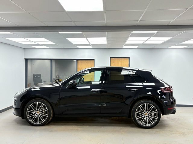 Porsche Macan 3.0 V6 S Suv Pdk 4Wd Euro 6 Ss 340 KE67DDX Black #4