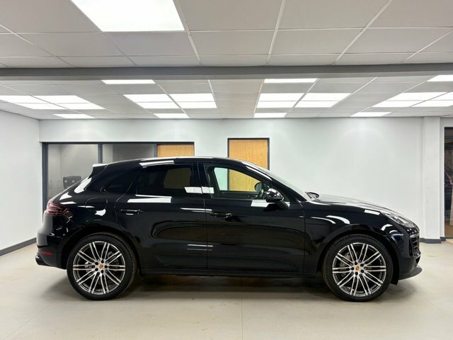Porsche Macan 3.0 V6 S Suv Pdk 4Wd Euro 6 Ss 340 KE67DDX Black #3