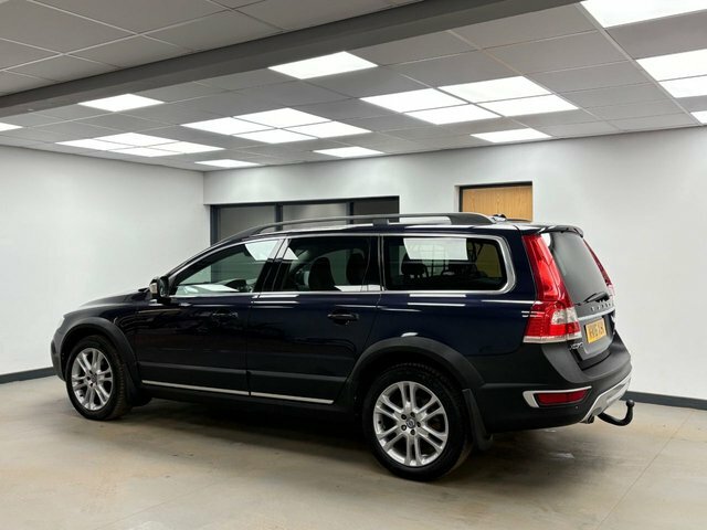 Volvo XC70 2.4 D4 Se Lux Estate Awd Euro 6 S Blue #5