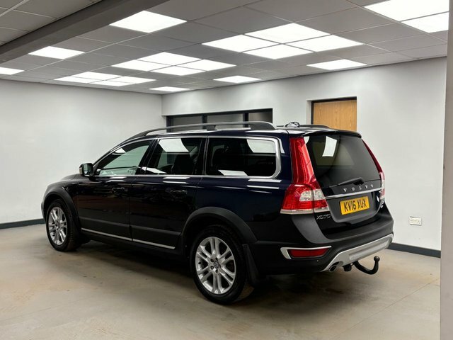 Volvo XC70 2.4 D4 Se Lux Estate Awd Euro 6 S Blue #6