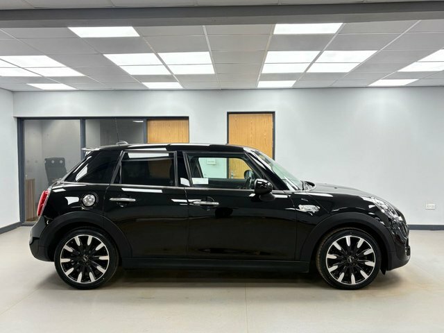 Mini Hatch 2.0 Cooper S Hatchback Euro 6 S BJ68YUV Black #3