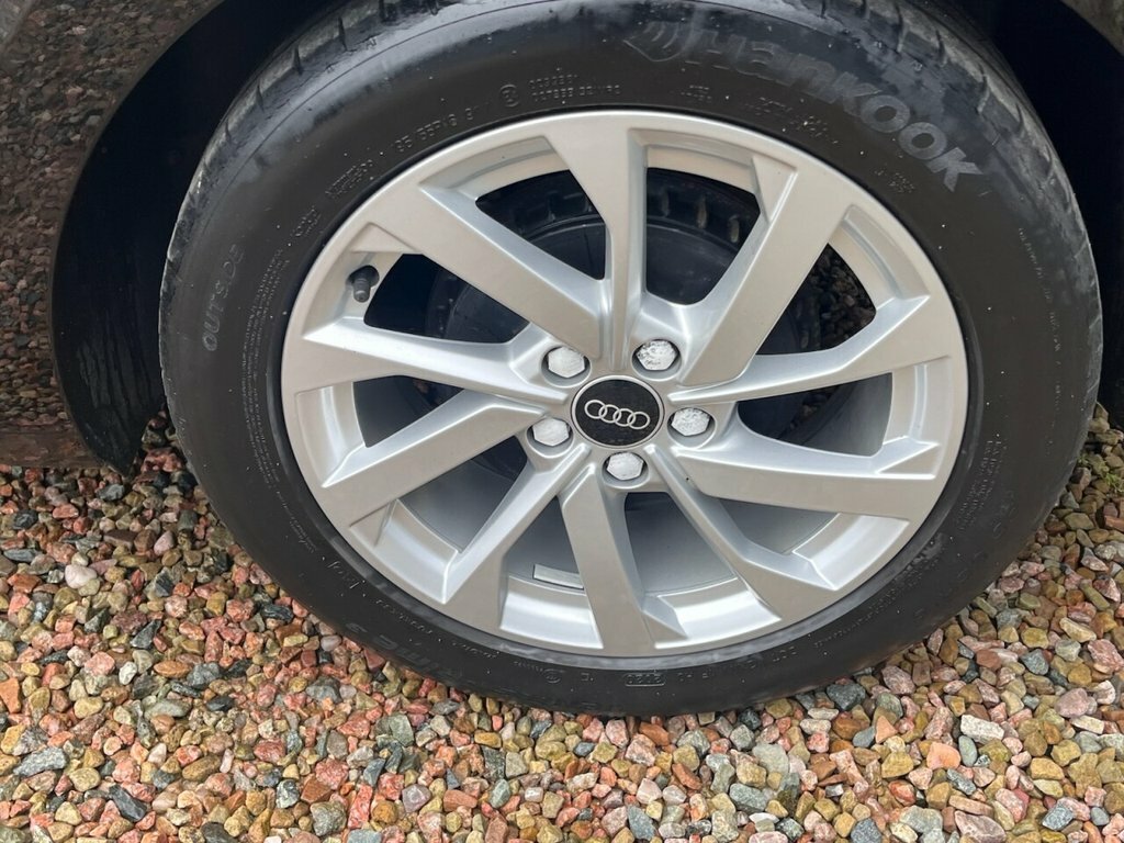 Audi A1 1L Sport MA70SFV Black #3