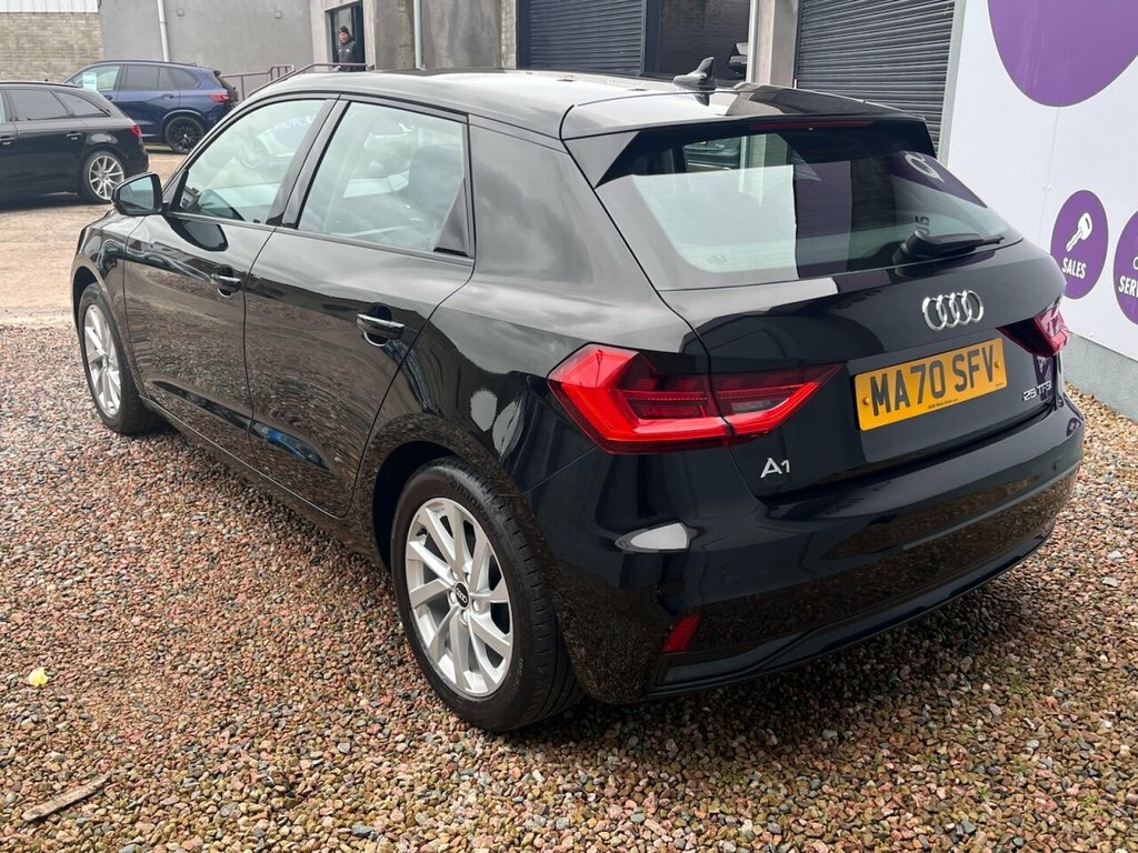 Audi A1 1L Sport MA70SFV Black #4