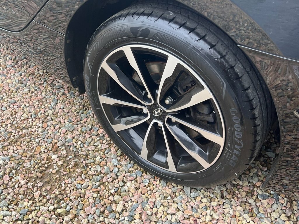 Hyundai I40 1.6L Se Nav Black #3