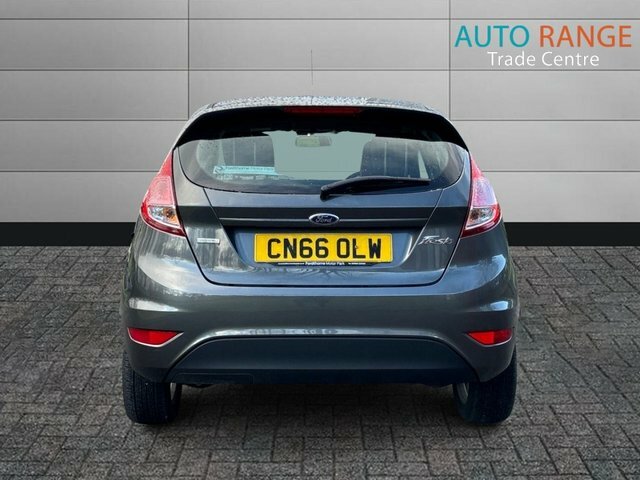 Ford Fiesta Ecoboost Zetec Hatchback CN66OLW Grey #4