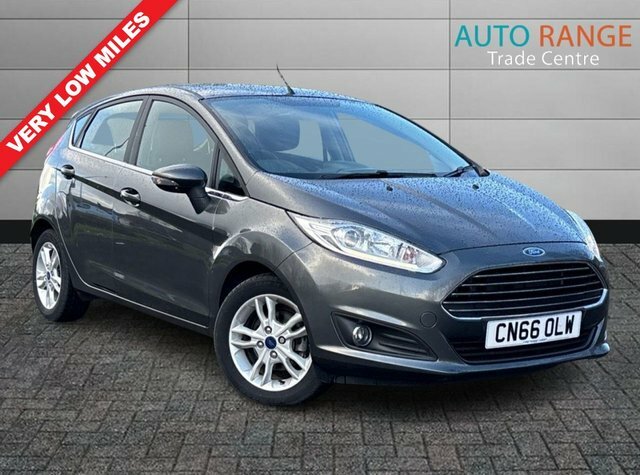 Ford Fiesta Ecoboost Zetec Hatchback Grey