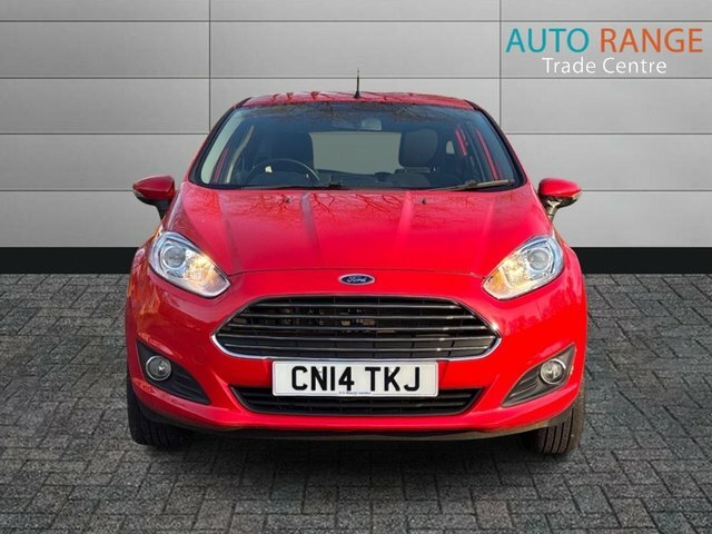 Ford Fiesta Zetec Hatchback Red #3