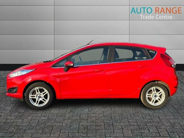 Ford Fiesta Zetec Hatchback Red #5