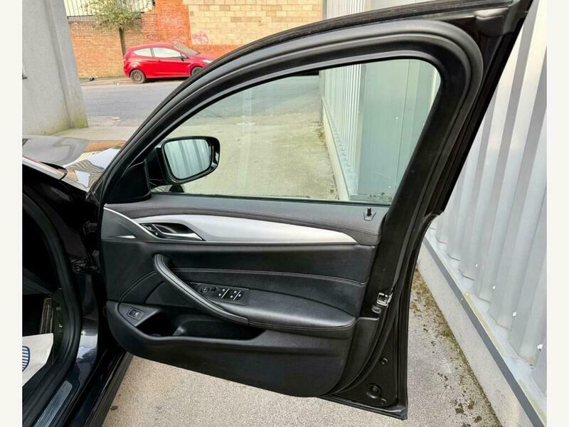BMW 5 Series 520I M Sport Touring RO69EZD Grey #5