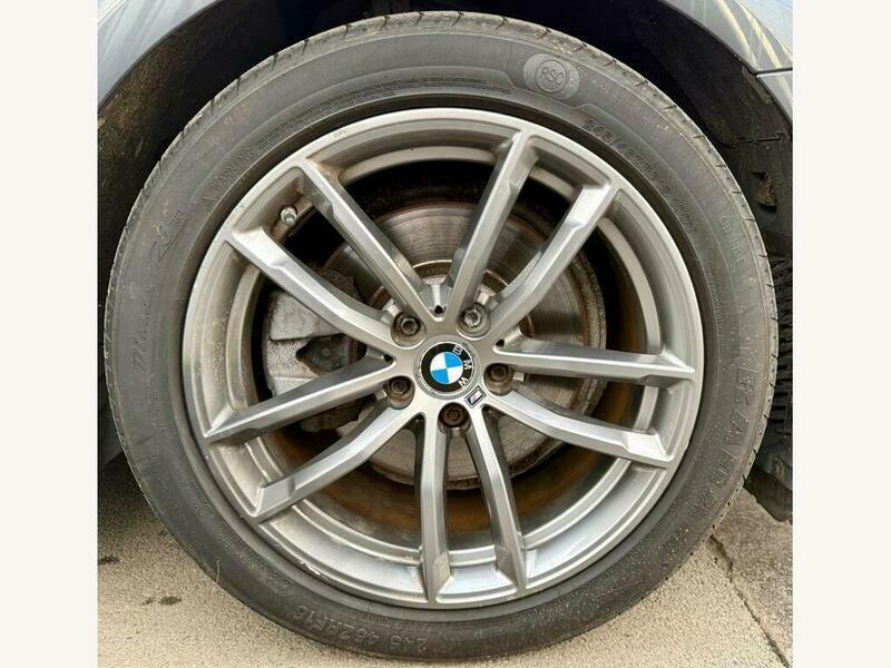 BMW 5 Series 520I M Sport Touring RO69EZD Grey #4