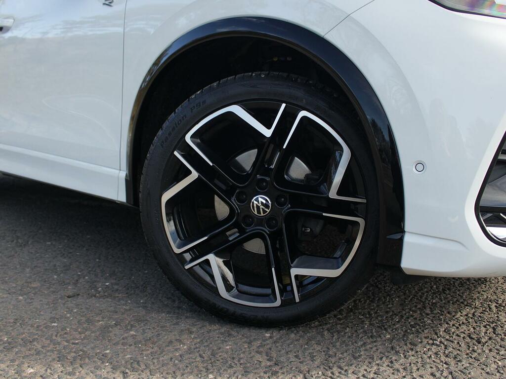 Volkswagen Tiguan 1.5 Etsi Mhev R-line Dsg Euro 6 Ss  White #4