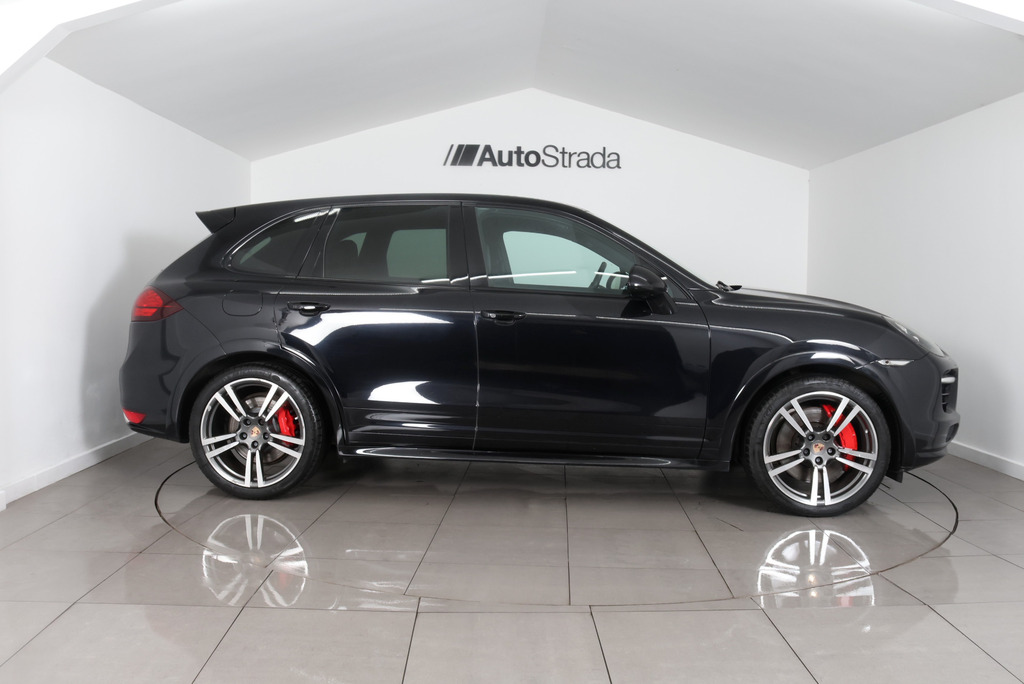 Porsche Cayenne V8 Turbo Tiptronic S Black #5