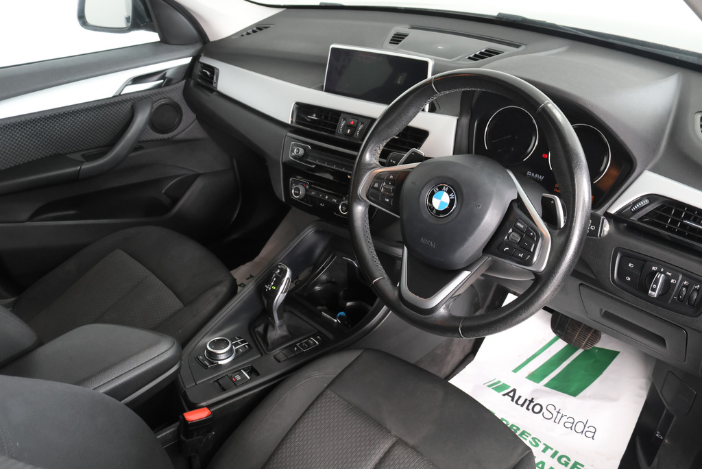 BMW X1 Sdrive20i Se WN20FLE Black #2