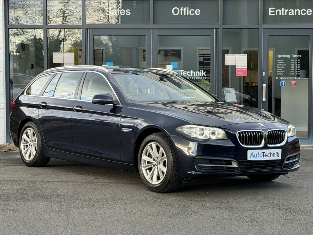 BMW 5 Series Bmw 5 Series 2.0 525D Se Touring Euro 6 Vn1 Blue
