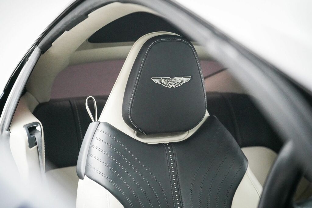Aston Martin DB11 2017 5.2 V12 Coupe Euro 6 Ss 6 DB11JER White #4