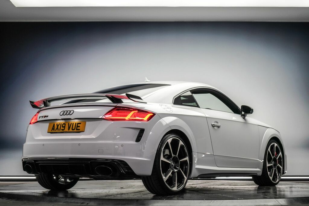 Audi TT RS 2019 2.5 Tfsi Sport Edition Coupe S Tro White #3