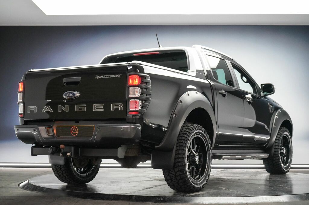 Ford Ranger 2022 2.0 Ecoblue Wildtrak Pickup Double Cab Di BN72XTP Black #4