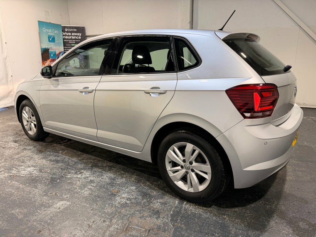 Volkswagen Polo 1L Se VE18HKL Silver #3